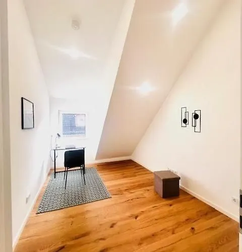 Apartamento Modernes Wohnerlebnis In Kernsanierte 3-zimmer-wohnung